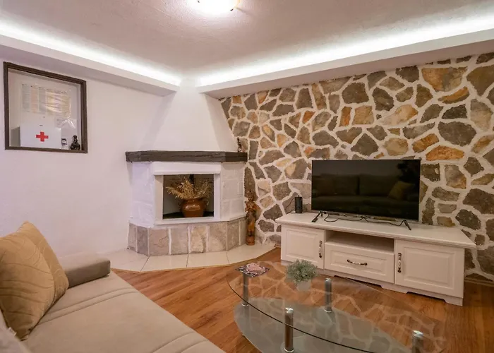 One-bedroom With Sea View In *